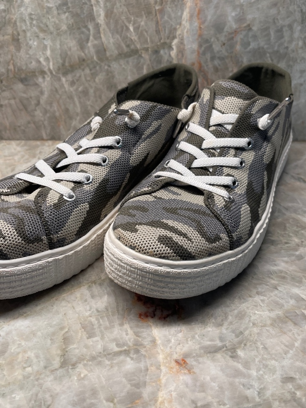 Madden NYC Camo Sneakers Size 10